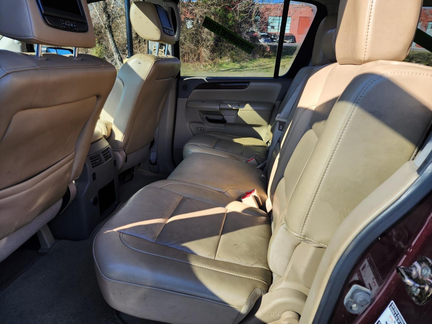 2014 Burgandy /BEIGE Nissan Armada Platinum (5N1AA0ND2EN) with an 5.6 V-8 engine, Automatic transmission, located at 1221 Madison St., Shelbyville, TN, 37160, (931) 680-9439, 0.000000, 0.000000 - Photo#6